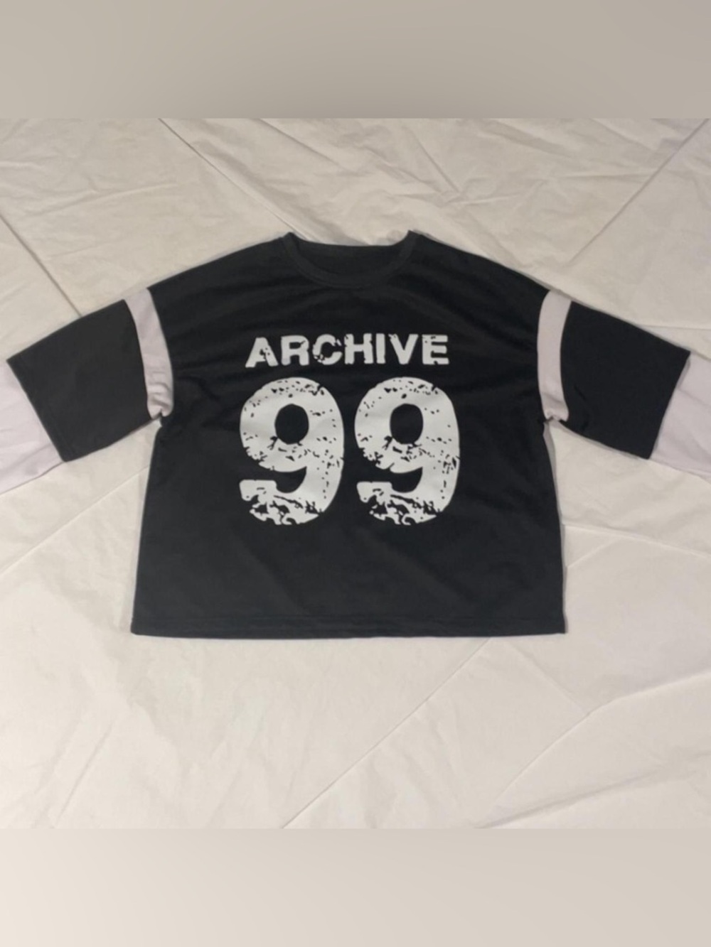 Men's Black and Grey T-shirt